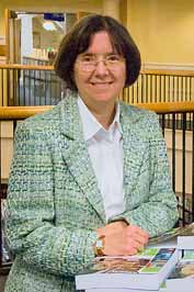 Carol de Giere writer